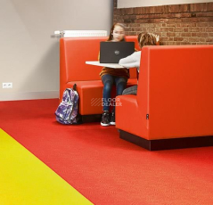 Forbo Modul'up 19 dB Graphic 406UP4319 red doodle фото 2 | FLOORDEALER
